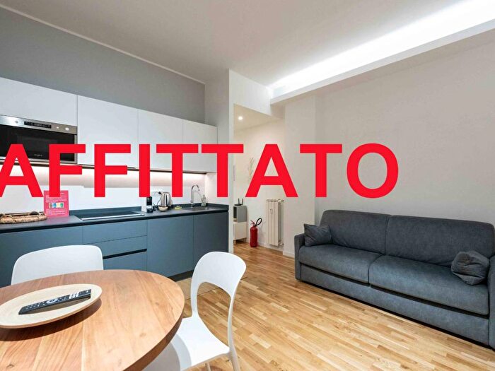 Appartamento bilocale in affitto in Via Lomellini, Maddalena, Genova