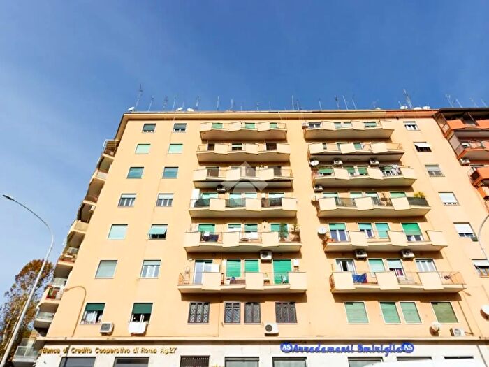 Appartamento bilocale in vendita in Via Giuseppe Arimondi, Roma