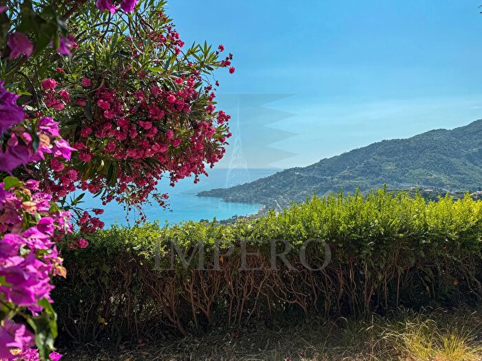 Appartamento bilocale in vendita in Via alle Ville, Ventimiglia