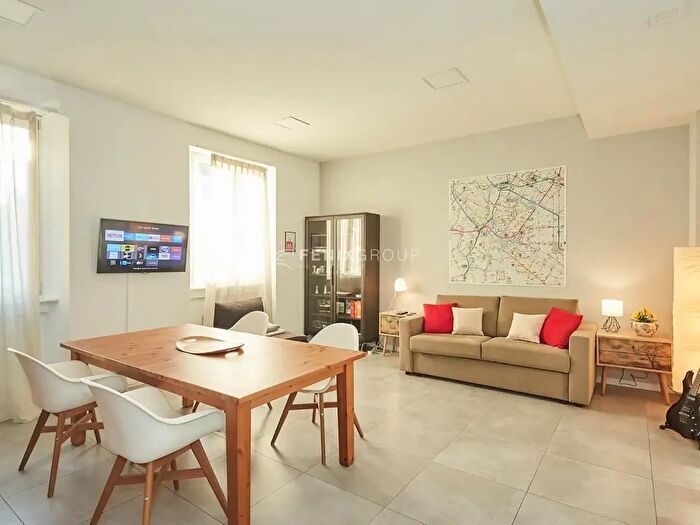 Appartamento bilocale in affitto in Via Schiaparelli, Milano