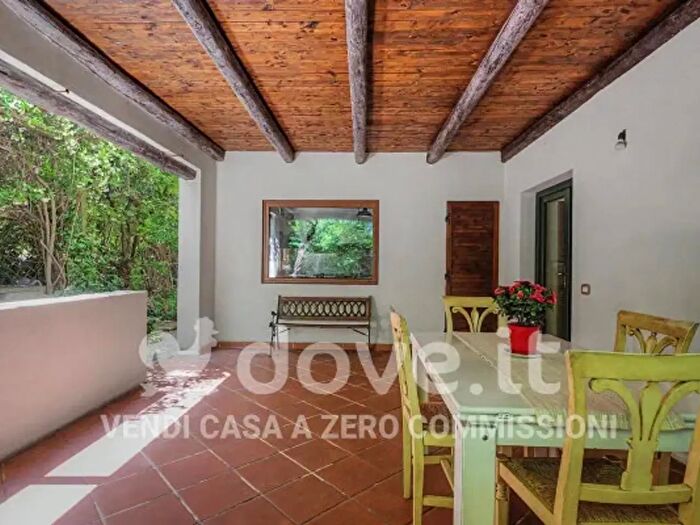 Casa con 6 locali in vendita in Via Jacopone da Todi, Padova