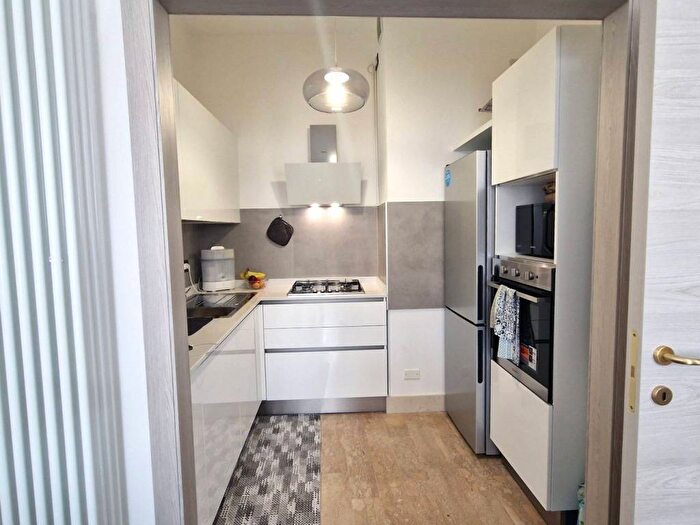 Appartamento trilocale in affitto in Piazza Maggiore, Centro Storico, Este