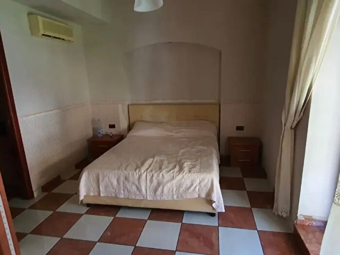 Appartamento monolocale in affitto in Via Leopardi, Napoli