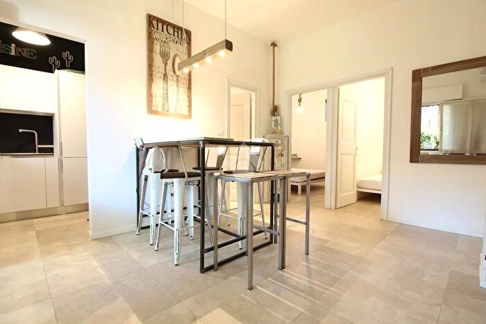 Appartamento trilocale in vendita in Via Lorenzo Loredan, Jesolo