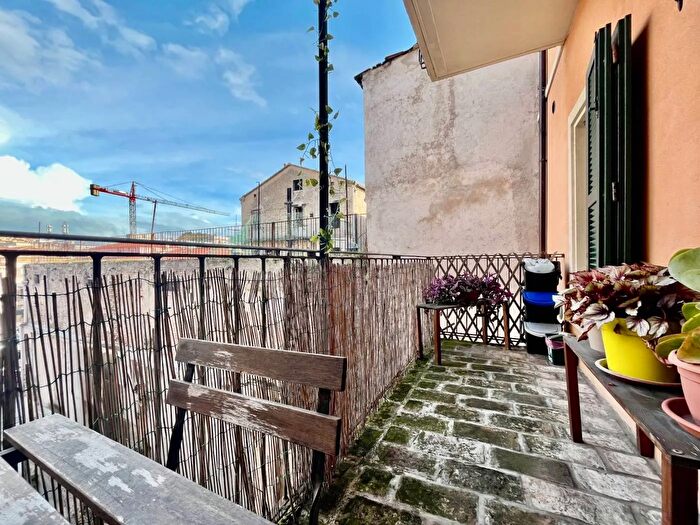 Appartamento bilocale in vendita in Indirizzo Via Montebello, Ancona