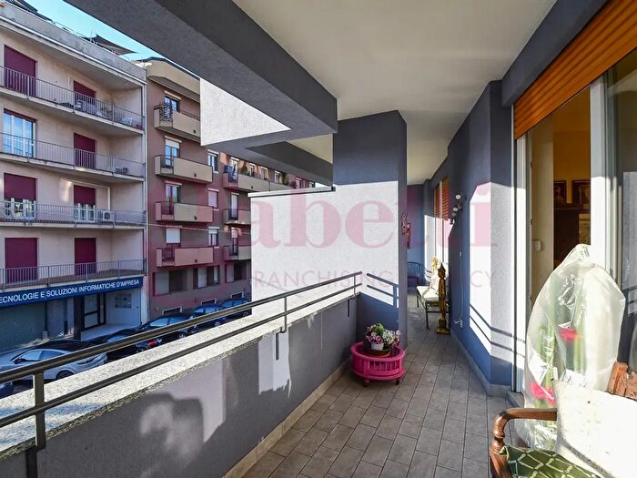 Appartamento quadrilocale in vendita in Via Francesco Baracca, Mariano Comense