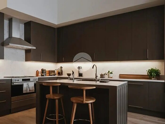 Appartamento trilocale in vendita in Via Mentana, Rimini