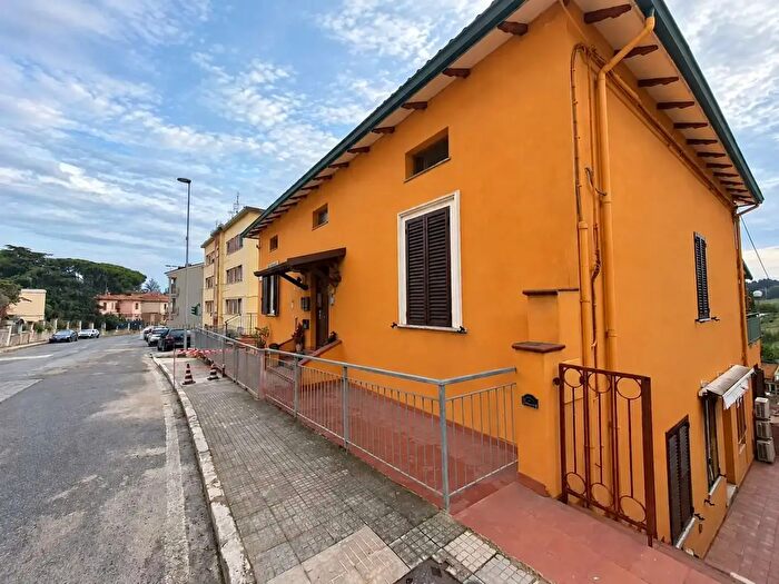 Appartamento quadrilocale in vendita in Via Ascoli Piceno, Ancona