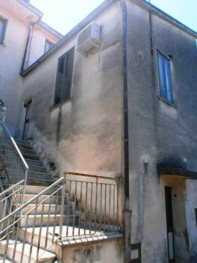 Appartamento bilocale in vendita in Via Indipendenza, Baronissi