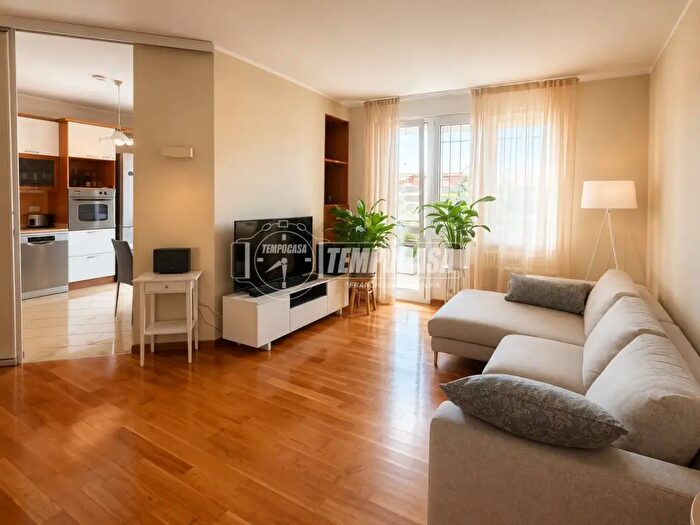 Appartamento trilocale in vendita in Via Toscana, Sirmione