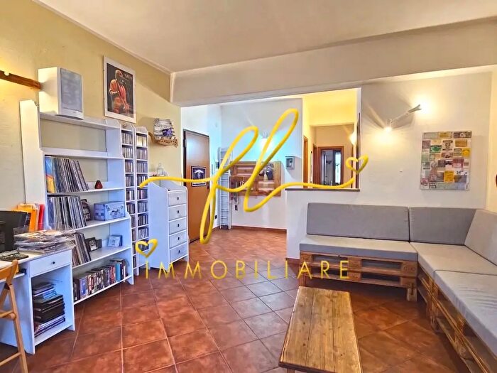 Appartamento quadrilocale in vendita in Rosignano Marittimo