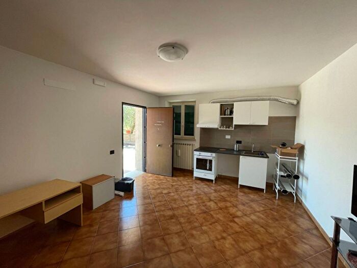 Appartamento trilocale in affitto in Centro, Zagarolo
