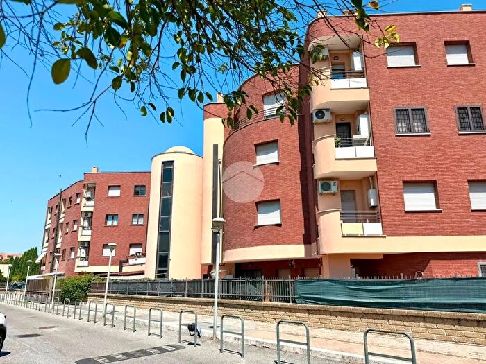Appartamento bilocale in vendita in Via del Maggiolino, Roma