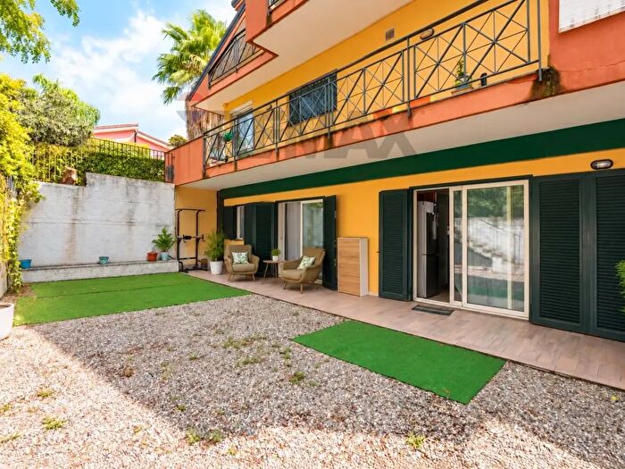 Appartamento trilocale in vendita in Via Padova, Sant'Agata Li Battiati