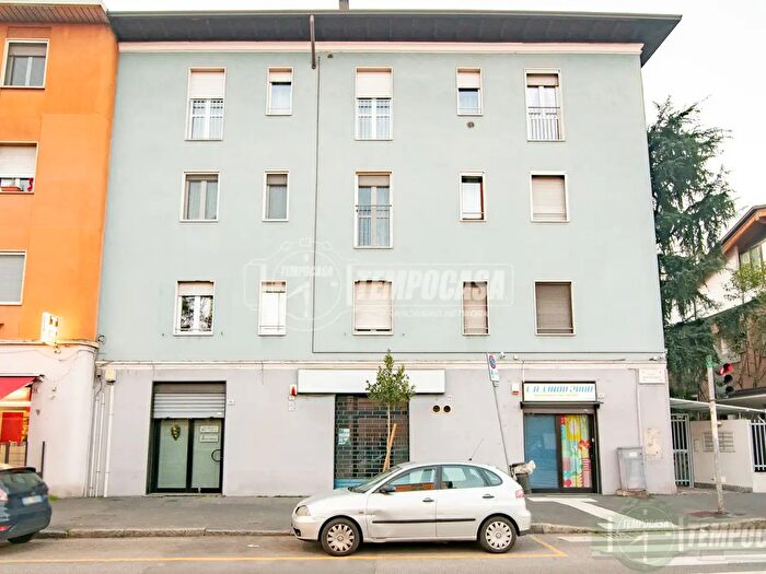 Appartamento trilocale in vendita in Viale Rimembranze, Sesto San Giovanni