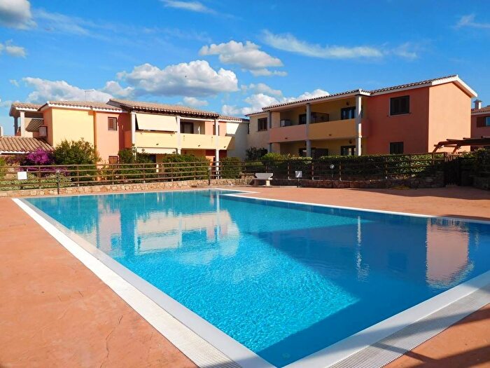 Appartamento trilocale in affitto in Via Maltineddu, Murta Maria Porto Istana, Olbia