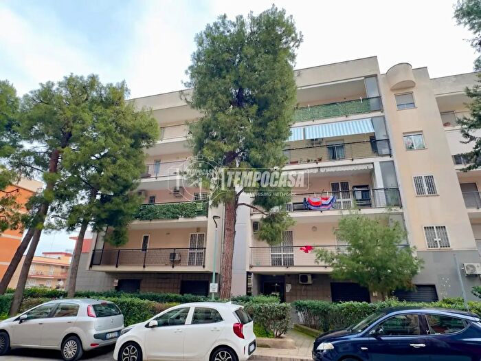 Appartamento bilocale in vendita in Via Papa Giovanni XXIII, Valenzano