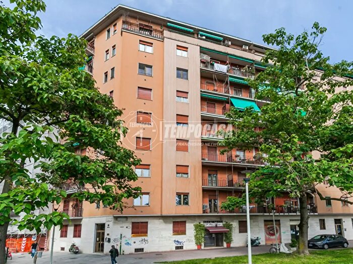 Appartamento monolocale in vendita in Piazza Andrea Schiavone, Milano
