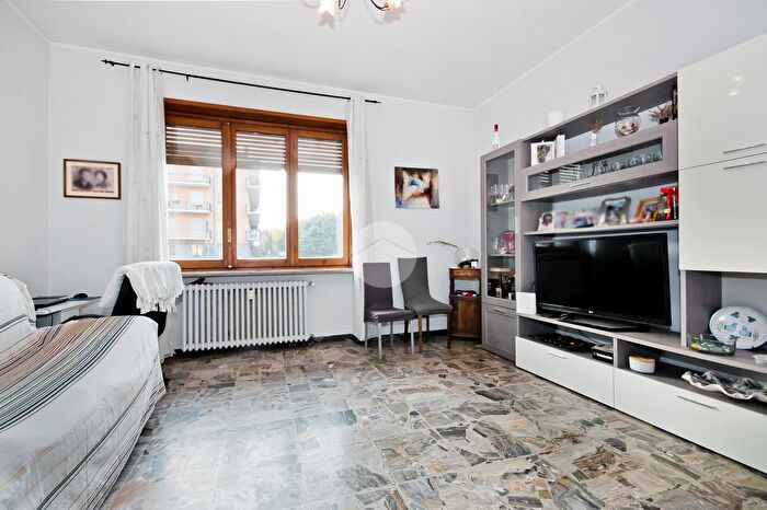 Appartamento quadrilocale in vendita in Via Cuneo, Bra