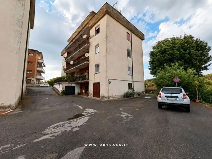 Appartamento con 5 locali in vendita in Sutri