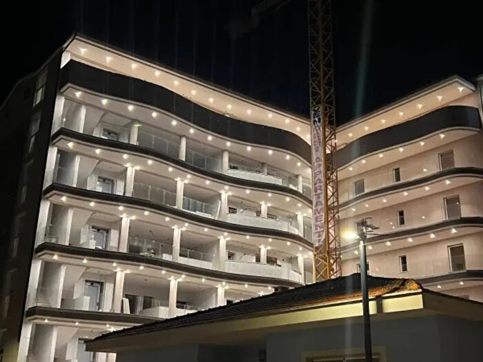 Appartamento quadrilocale in vendita in Via Mariannina Marinelli, Montesilvano