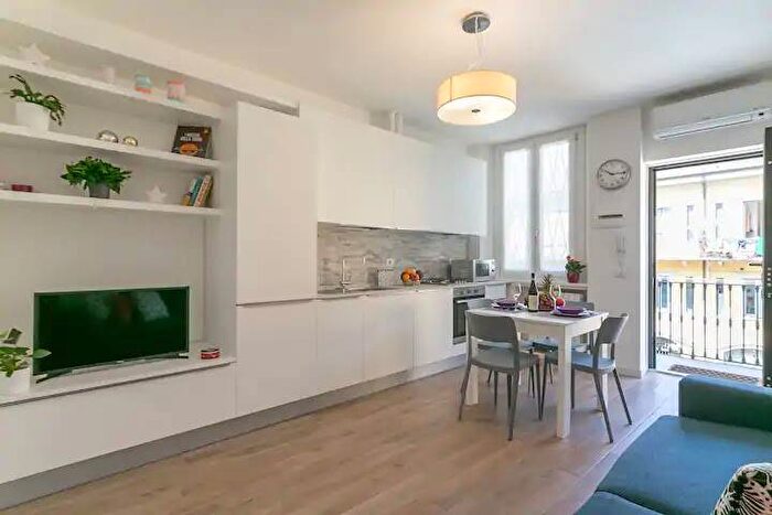 Appartamento bilocale in affitto in Via Mortara, Navigli Darsena, Milano