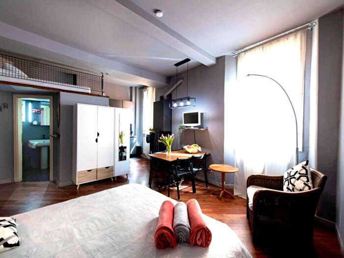 Appartamento monolocale in affitto in Vicolo della Neve, Saragozza dentro le Mura, Bologna