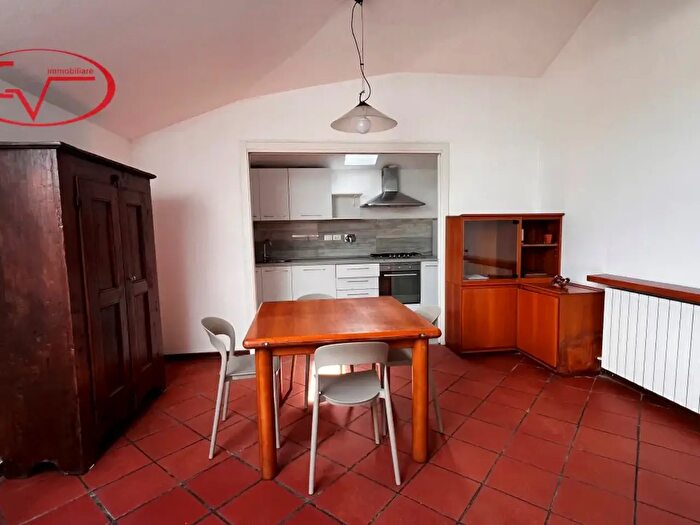 Appartamento quadrilocale in affitto in Via Po, Montevarchi