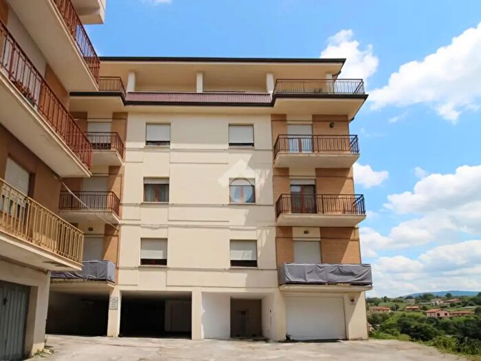 Appartamento con 5 locali in vendita in Via Papa Giovanni XXIII, SantElpidio A Mare