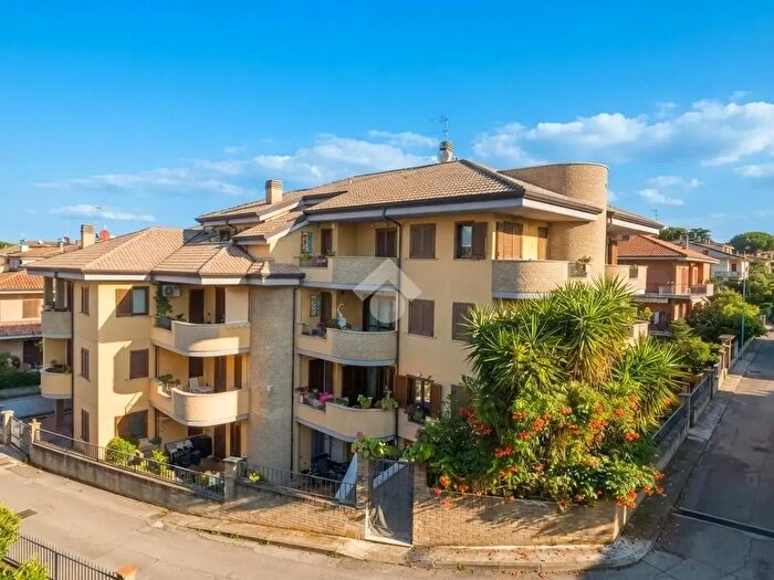 Appartamento quadrilocale in vendita in Via G d'Annunzio, Miglianico