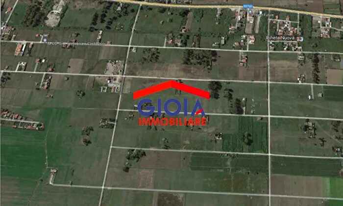 Appartamento in affitto in Via Domiziana Ss Qtr Mondragone Campania, Mondragone