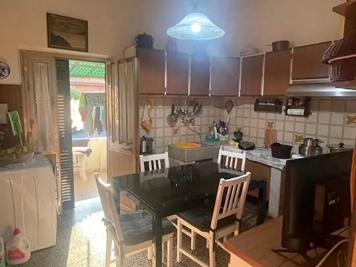 Appartamento quadrilocale in vendita in Carrara