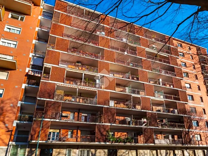 Appartamento trilocale in vendita in Corso Bernardino Telesio, Torino