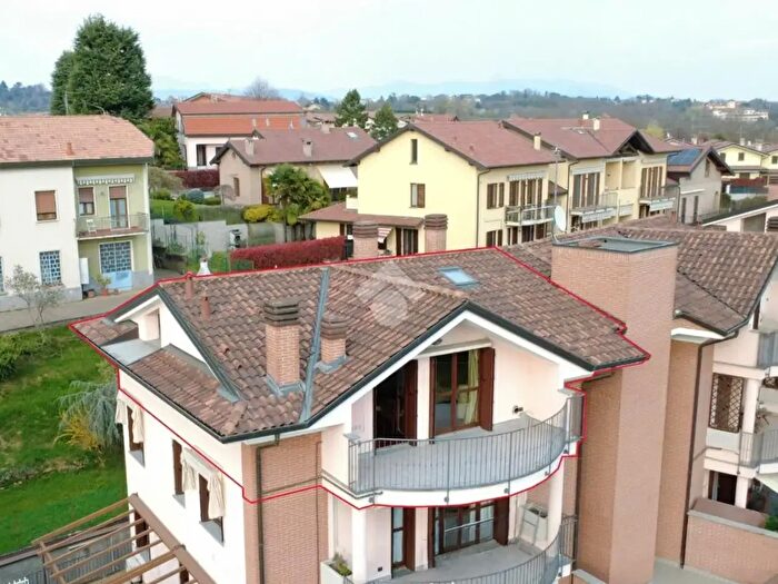 Case in Vendita e in Affitto - 2