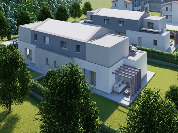 Casa con 6 locali in vendita in Pederobba