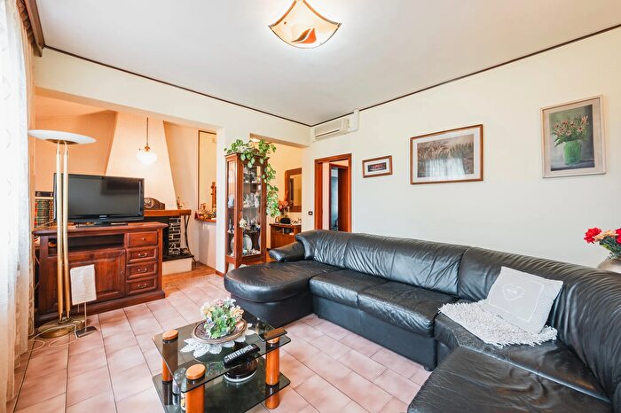 Appartamento con 5 locali in vendita in Via Croce Idice, San Lazzaro Di Savena