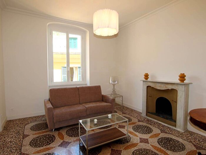 Appartamento con 5 locali in affitto in Salita di San Gerolamo, Castelletto, Genova