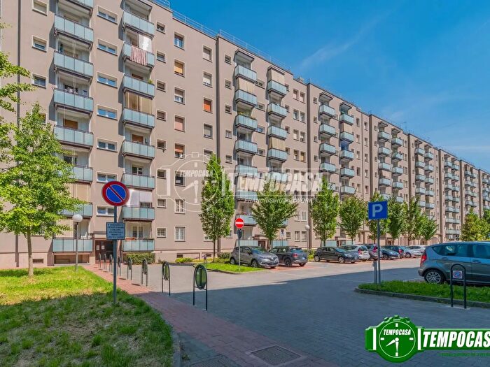 Appartamento trilocale in vendita in Via Arturo Graf, Milano