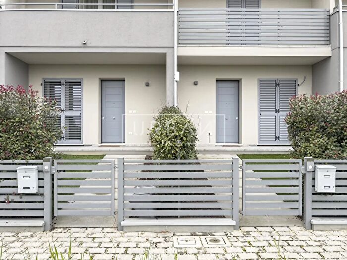 Casa quadrilocale in vendita in Cesena