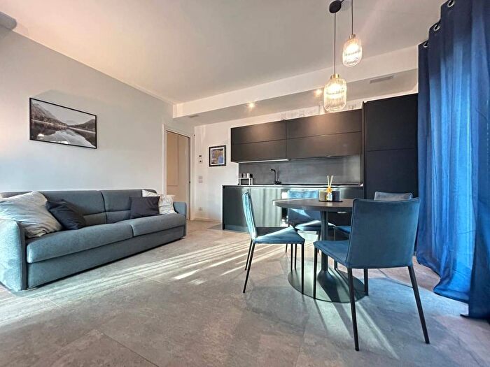 Appartamento trilocale in affitto in Viale Cortemaggiore, Parco, Riccione