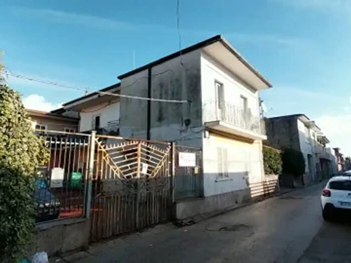 Casa con 6 locali in vendita in Via Piro, Casaluce