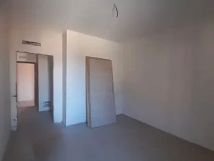 Appartamento trilocale in vendita in Via Sannitica, Valle Di Maddaloni