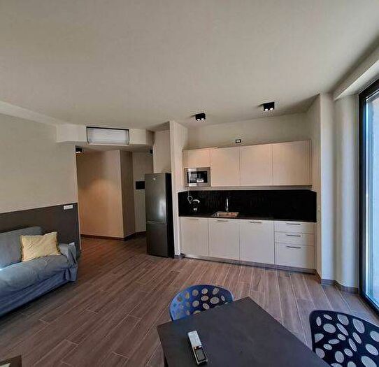 Appartamento trilocale in affitto in Via Gabriele DAnnunzio, Centro Città, Genova