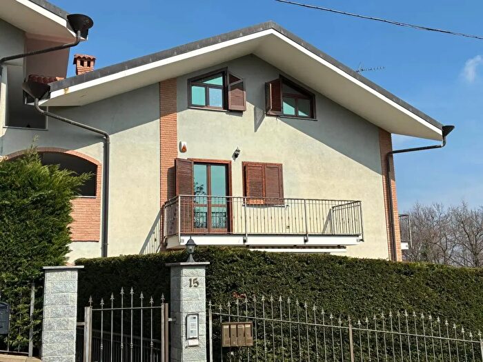 Appartamento con 5 locali in vendita in Via Fiano, Givoletto