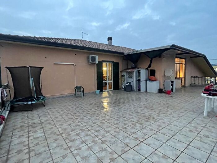 Appartamento quadrilocale in vendita in Via Morolense, Supino