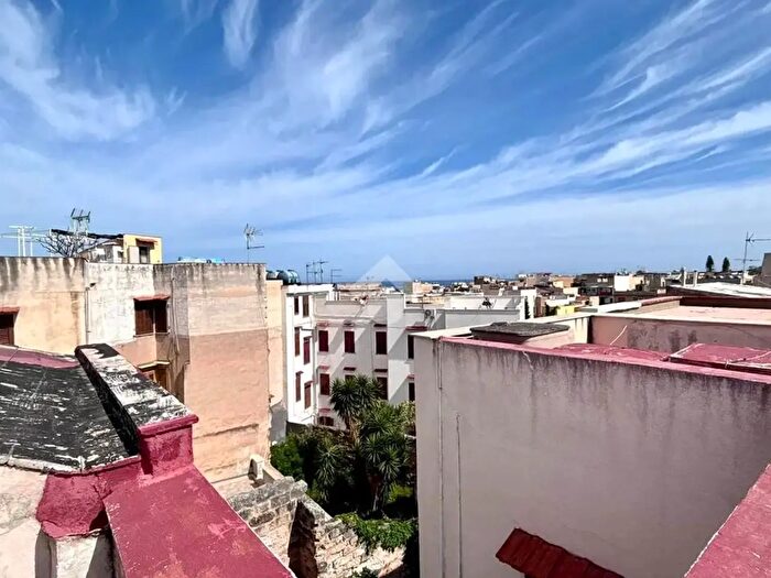 Appartamento quadrilocale in vendita in Via Sferracavallo, Palermo