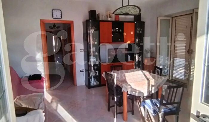 Appartamento trilocale in vendita in Via Cesare Augusto SantArpino Ce, SantArpino