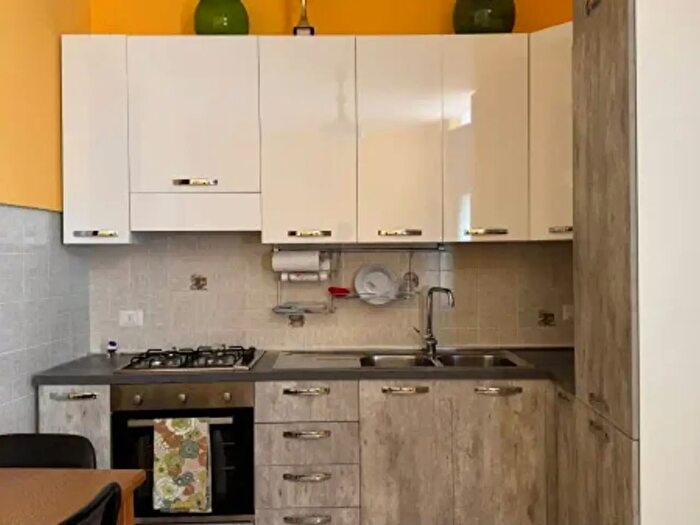 Casa quadrilocale in vendita in Via Statale Sant'Antonino, Barcellona Pozzo Di Gotto