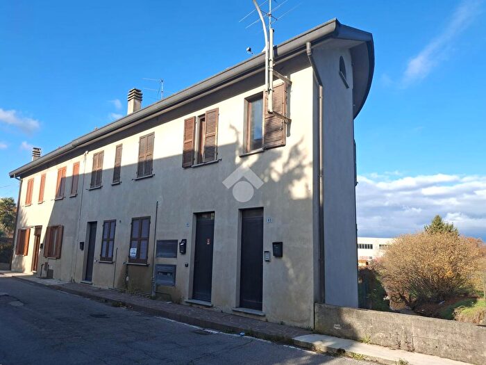 Appartamento bilocale in vendita in Via Gaetano Casati, Besana In Brianza