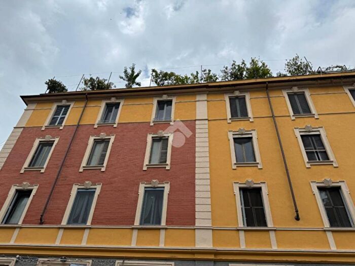Appartamento bilocale in affitto in Via Andrea Maffei, Montenero, Milano